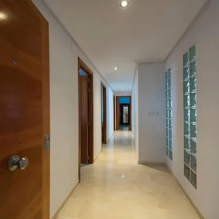Lujoso A 150 M Del Mar 公寓 *
